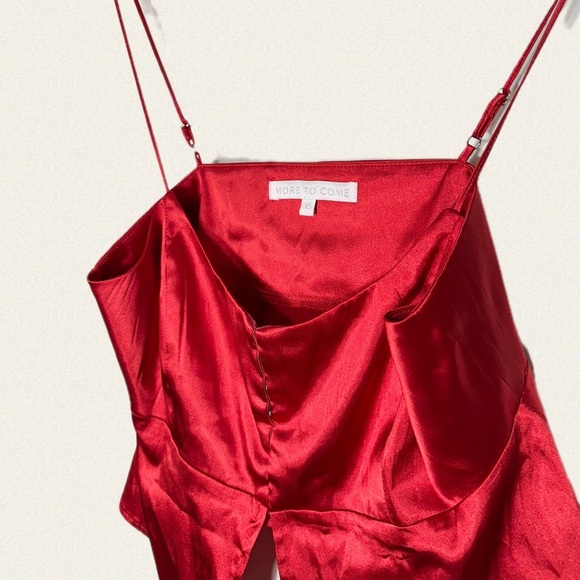 More To Come Evie Peplum Cami Top - Picture 3 of 4